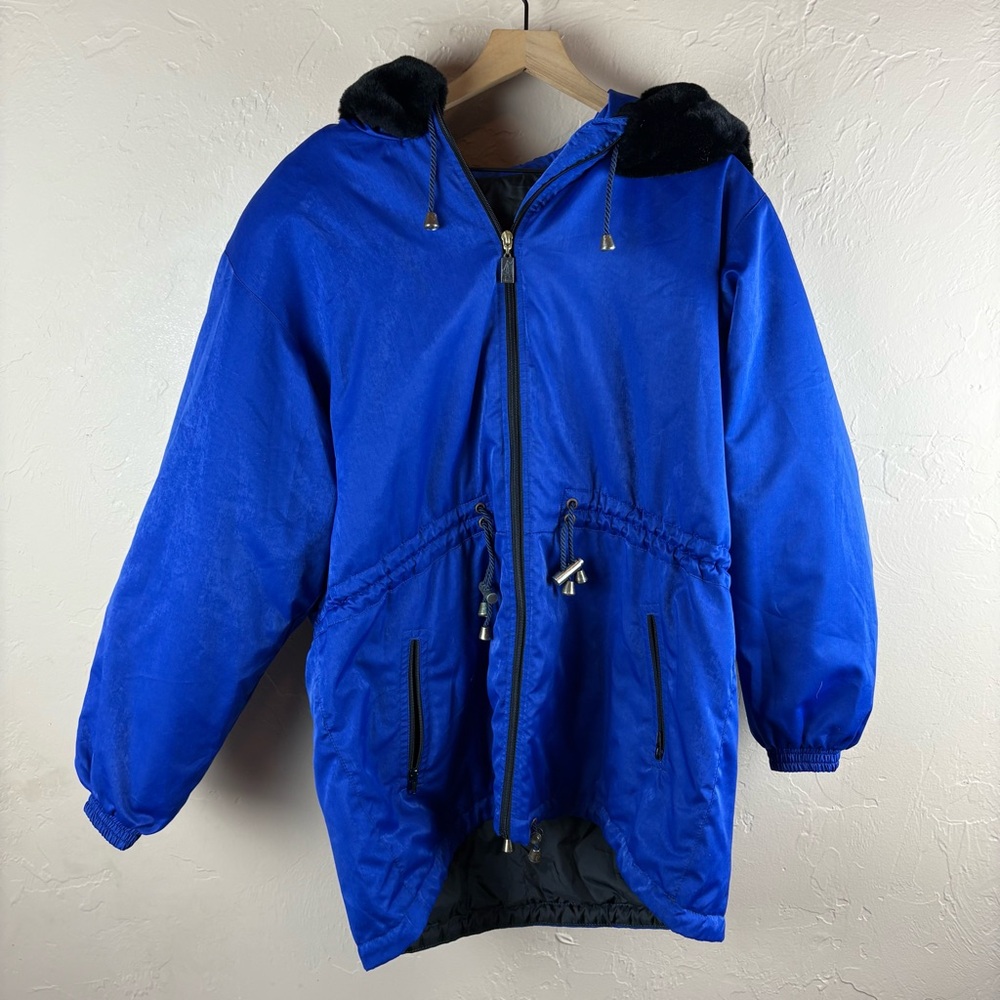 Vintage skea Paris Vail Royal Blue Ski Snow Jacket Faux Fur Hood 1990s Large USA
